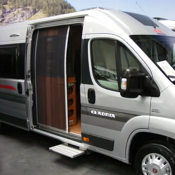 Sale Plissee Fliegenschutztür für VW Crafter Gen. 1 und Mercedes-Benz Sprinter W906
