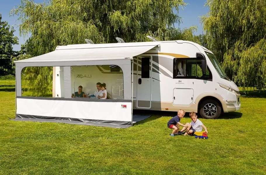 Fiamma Fiamma Vorderwand Blocker Pro 440 cm für Caravanstore/XL Nur Für Kurze Zeit